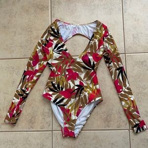 Billabong tropic nights bodysuit